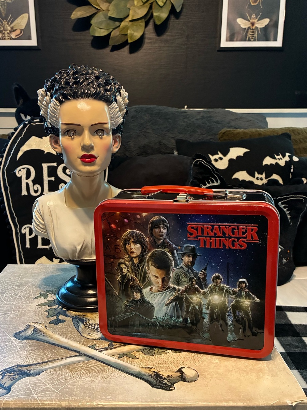 Vintage inspired Stranger Things Kids Metal Lunchbox Perfect for Purse or Makeup